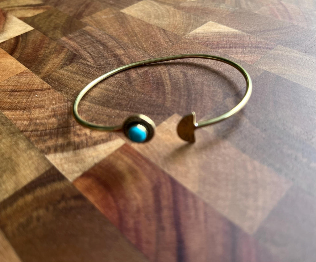 Sunrise Bangle – Positivity & Turquoise Brass Charm