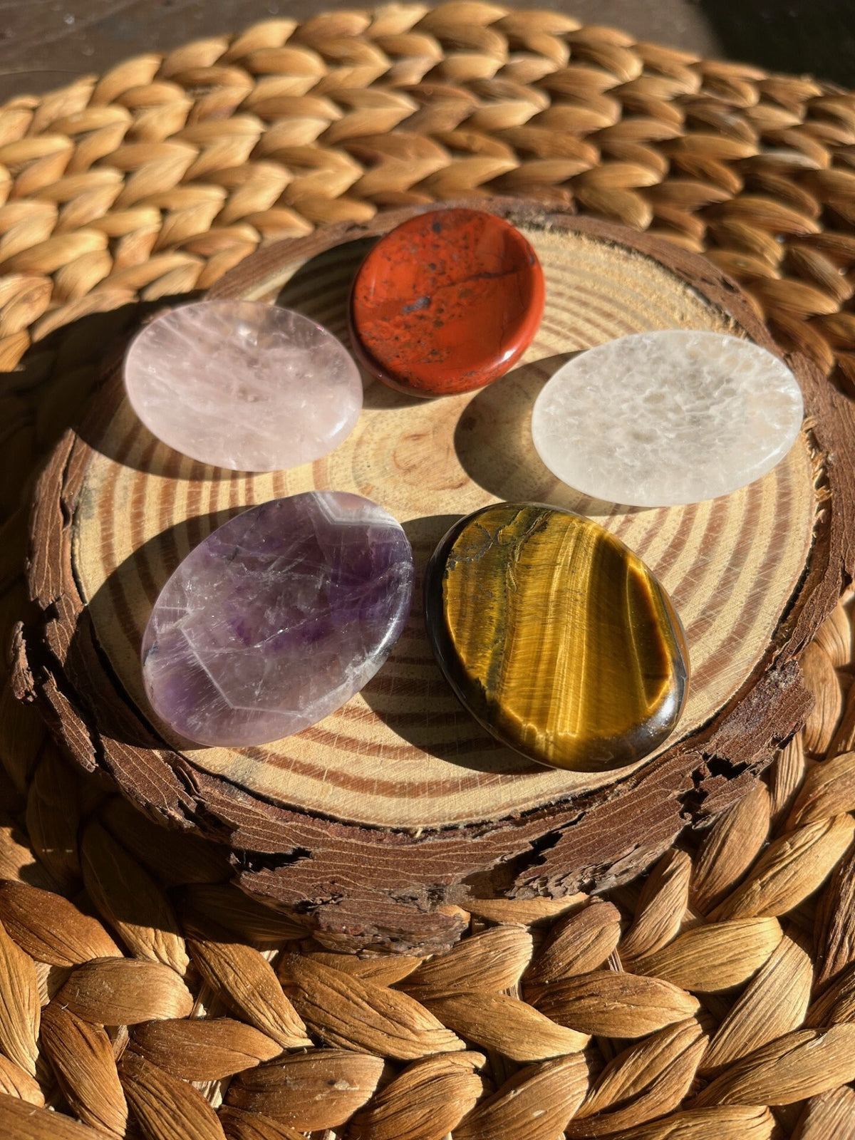 Clear Quartz Worry Stone – Meditation, Crown Chakra & Energy Amplification