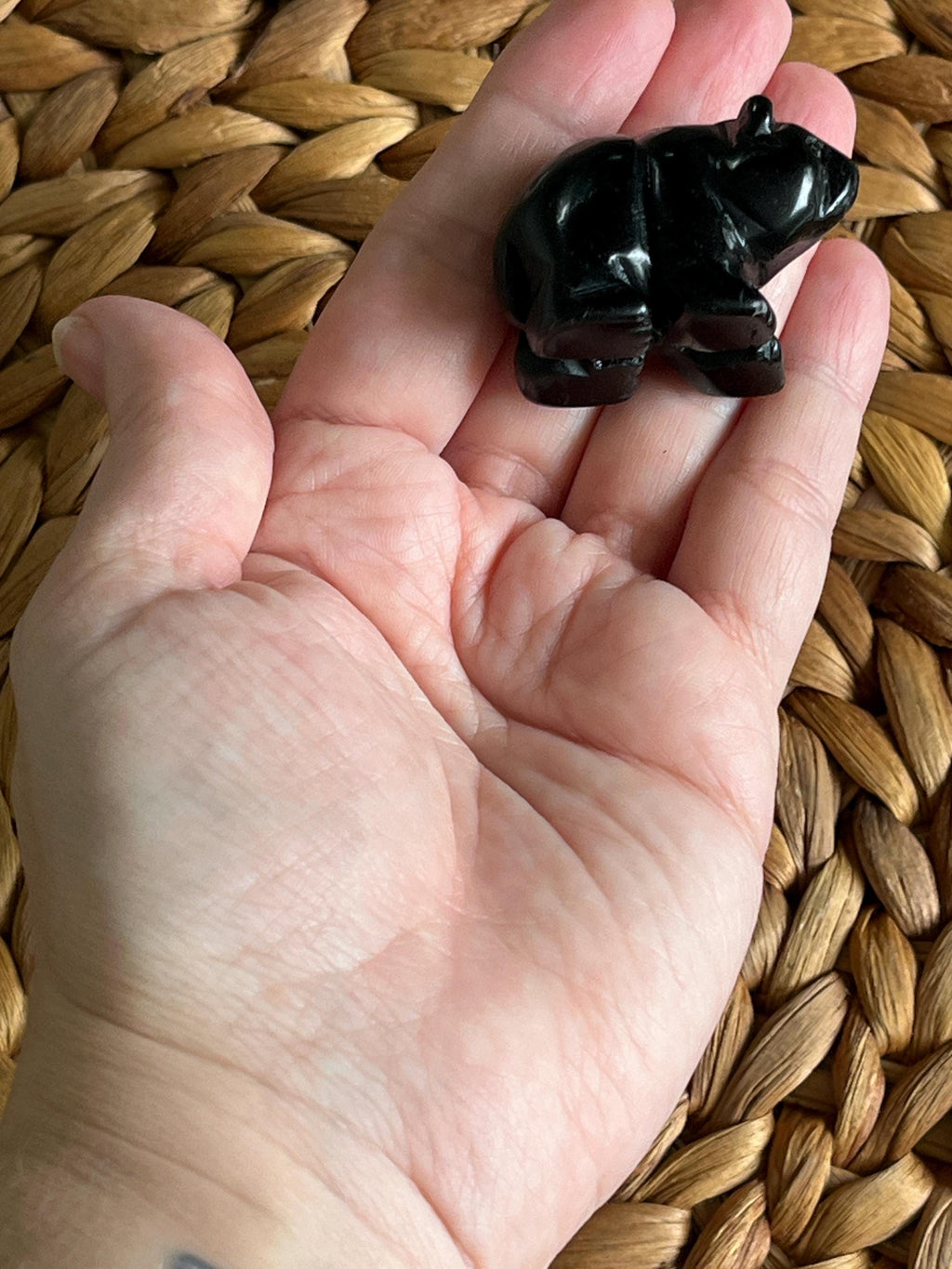 Black Obsidian Crystal Carved Bear Figurine – Protection, Courage & Spirit Totem