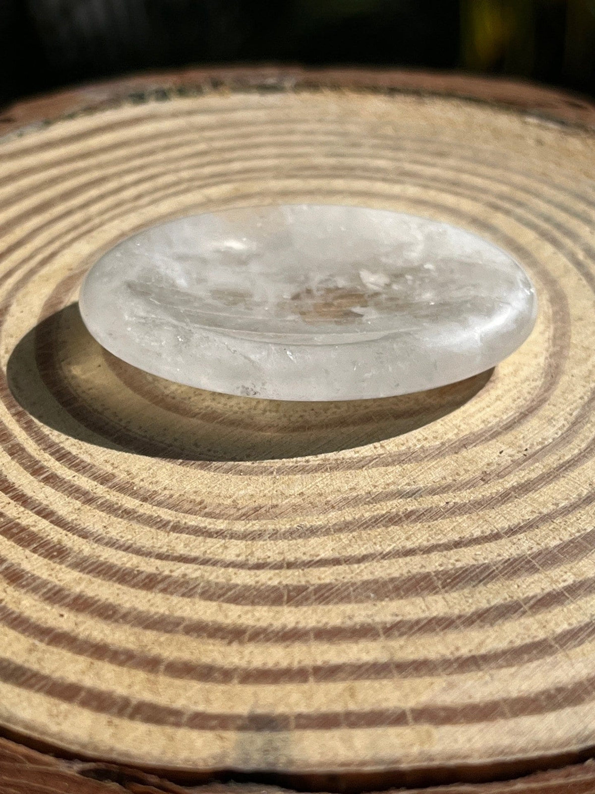 Clear Quartz Worry Stone – Meditation, Crown Chakra & Energy Amplification